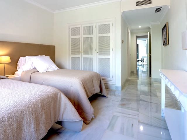 Image No.16-3 Bed Apartment for sale