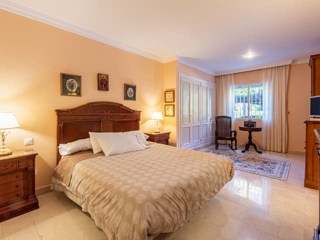 Image No.12-Appartement de 2 chambres à vendre à Marbella