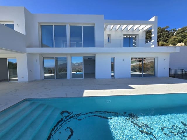 Image No.2-4 Bed Villa for sale