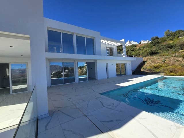 Image No.3-4 Bed Villa for sale