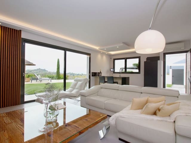 Image No.3-3 Bed Villa for sale