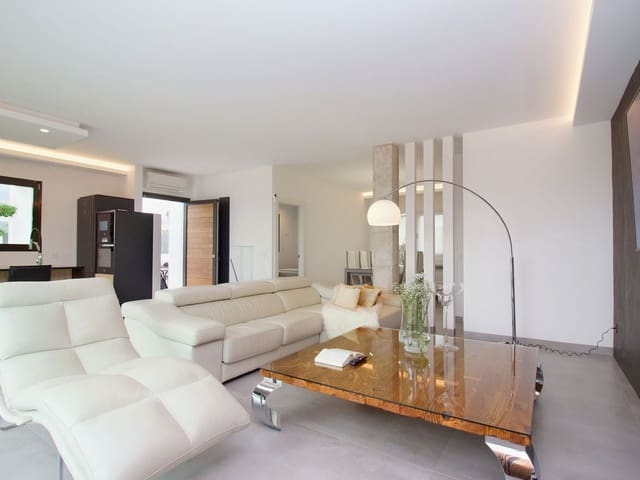 Image No.4-3 Bed Villa for sale