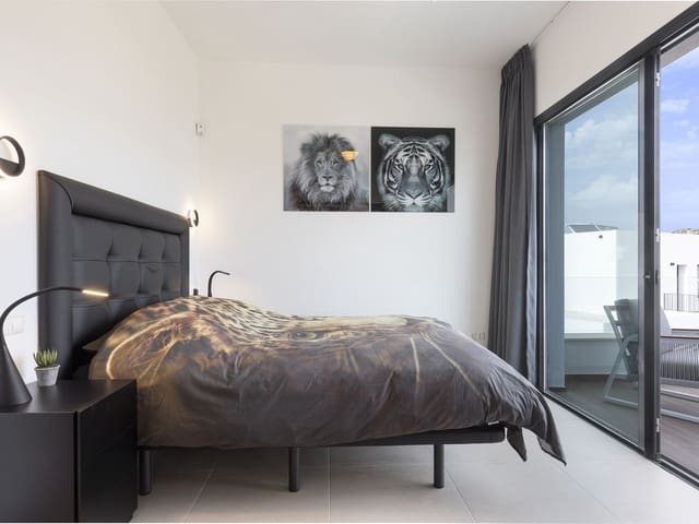 Image No.18-4 Bed Villa for sale