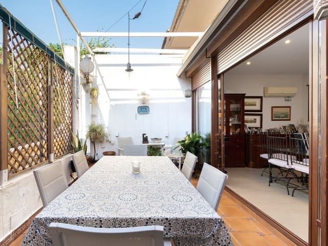 Image No.8-4 Bed Townhouse for sale