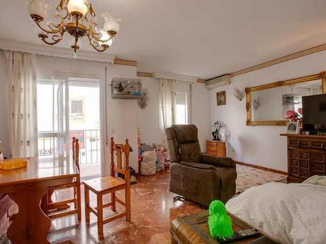 Image No.5-4 Bed Townhouse for sale