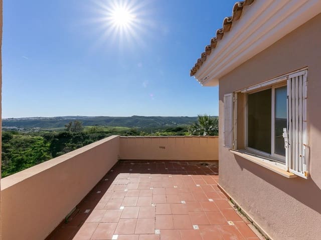 Image No.5-3 Bed Townhouse for sale