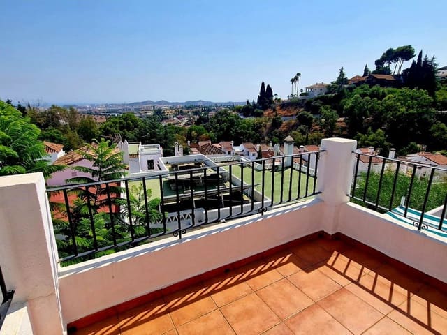 Image No.2-Maison de ville de 3 chambres à vendre à Mijas