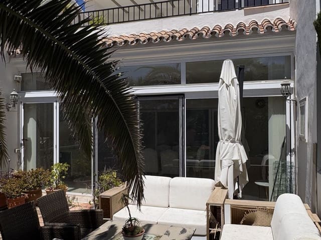 Image No.3-3 Bed Townhouse for sale