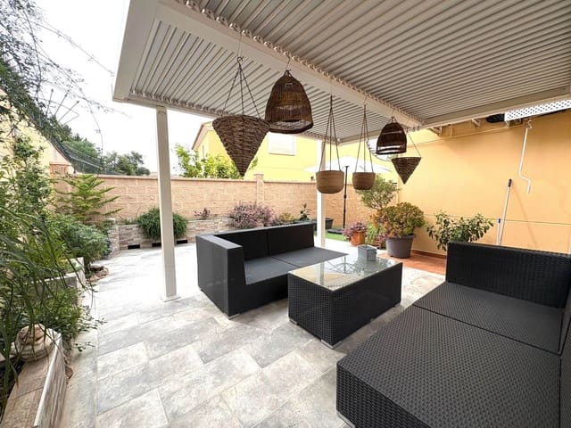 Image No.5-3 Bed Townhouse for sale