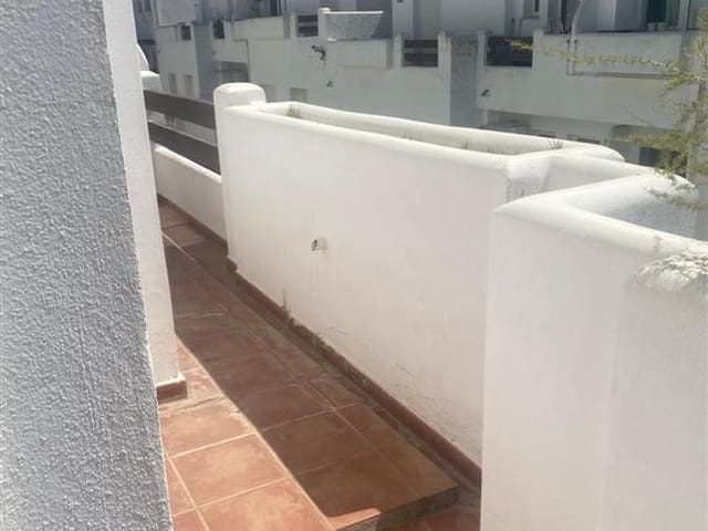 Image No.3-Penthouse de 2 chambres à vendre à Estepona