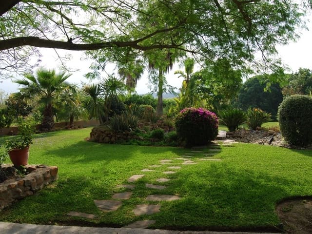 Image No.15-4 Bed Villa for sale