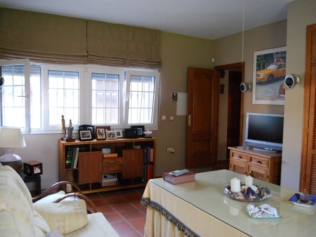 Image No.17-4 Bed Villa for sale