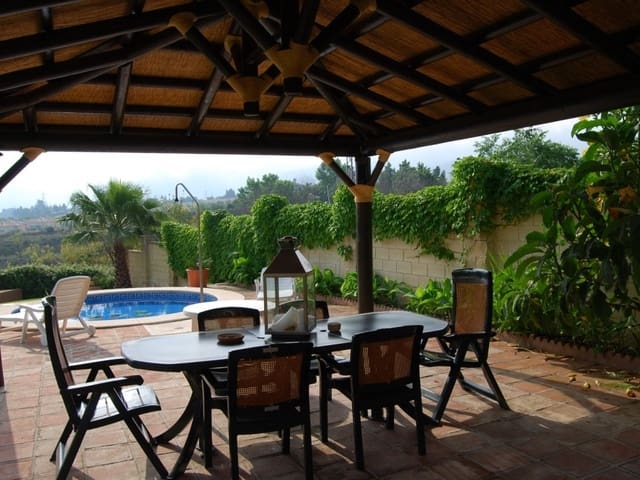 Image No.3-4 Bed Villa for sale
