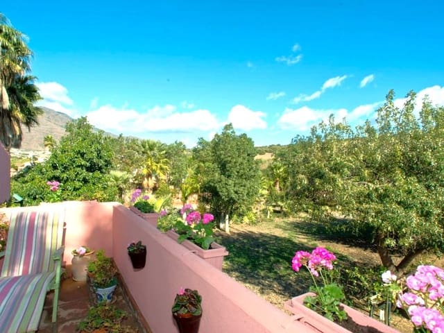 Image No.22-Maison de campagne de 3 chambres à vendre à Estepona