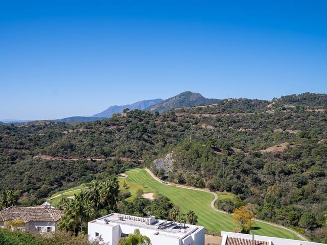 Image No.18-6 Bed Villa for sale