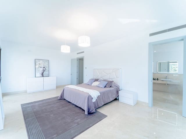 Image No.37-6 Bed Villa for sale