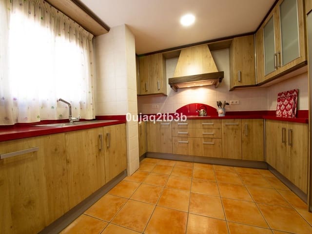 Image No.13-6 Bed Villa for sale