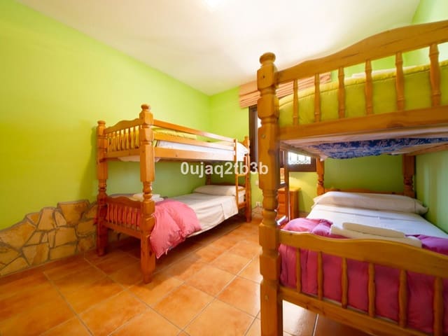 Image No.17-6 Bed Villa for sale