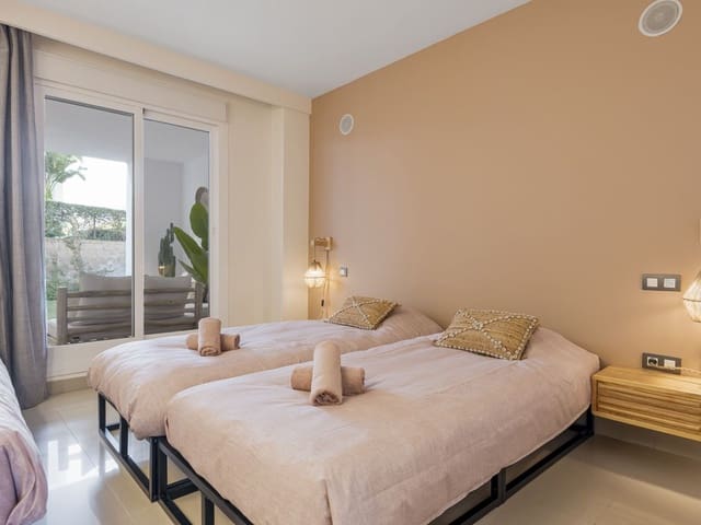 Image No.20-2 Bed Apartment for sale