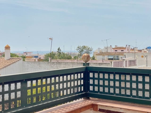 Image No.7-7 Bed Townhouse for sale