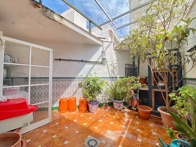 Image No.8-7 Bed Townhouse for sale