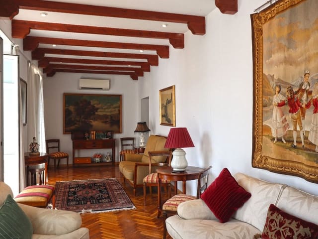 Image No.10-2 Bed Apartment for sale