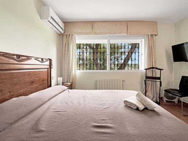 Image No.22-6 Bed Villa for sale