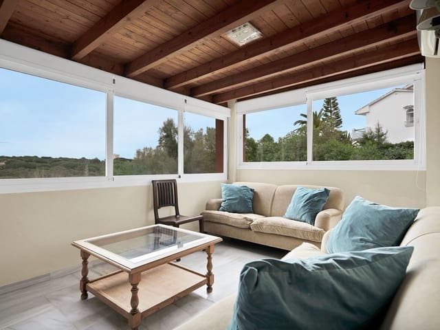 Image No.25-6 Bed Villa for sale