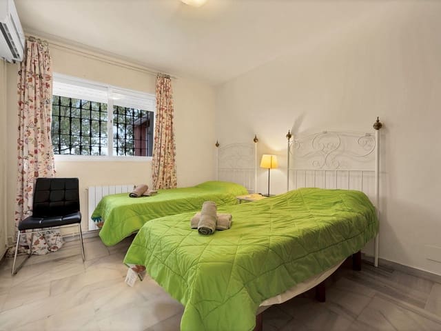 Image No.30-6 Bed Villa for sale