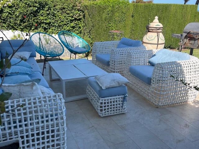 Image No.7-10 Bed Villa for sale
