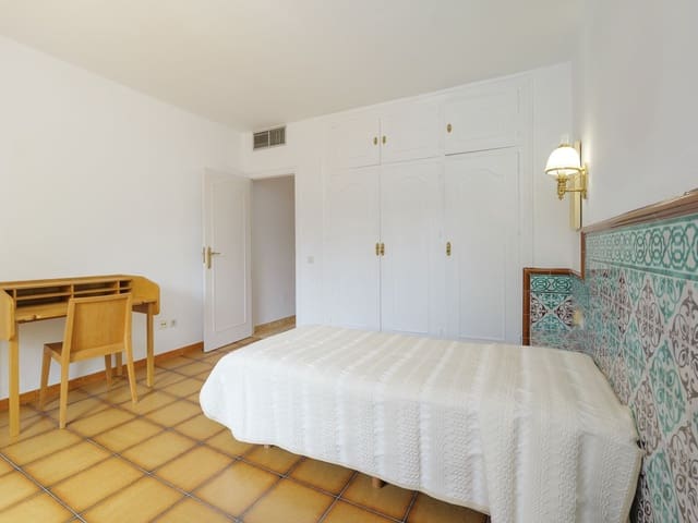 Image No.22-Villa de 3 chambres à vendre à Marbella