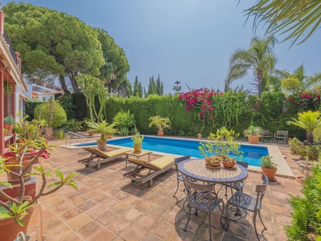 Image No.3-Villa de 3 chambres à vendre à Marbella