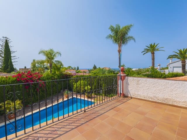 Image No.5-Villa de 3 chambres à vendre à Marbella