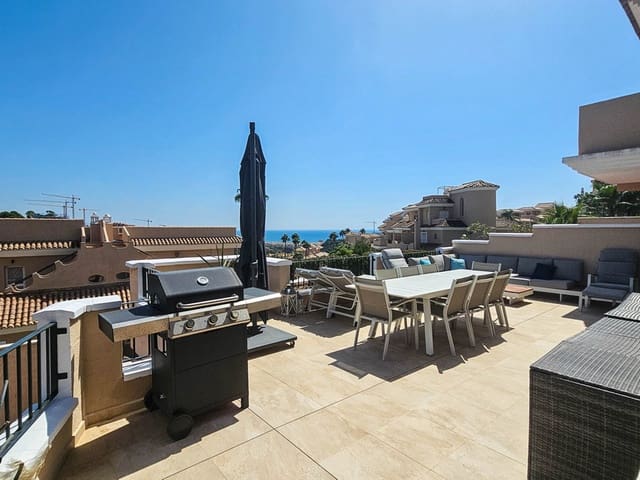 Image No.4-4 Bed Townhouse for sale