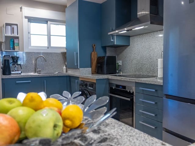 Image No.18-2 Bed Apartment for sale