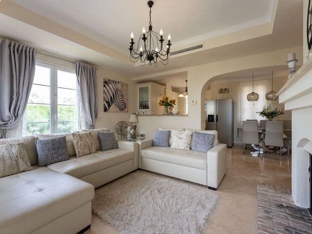 Image No.6-3 Bed Villa for sale