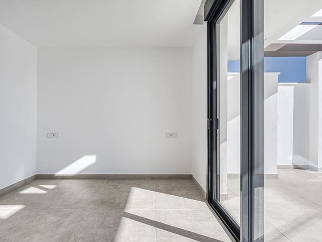 Image No.10-3 Bed Penthouse for sale