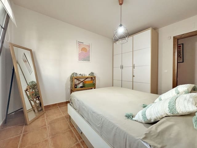 Image No.10-3 Bed Villa for sale