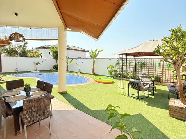 Image No.3-3 Bed Villa for sale