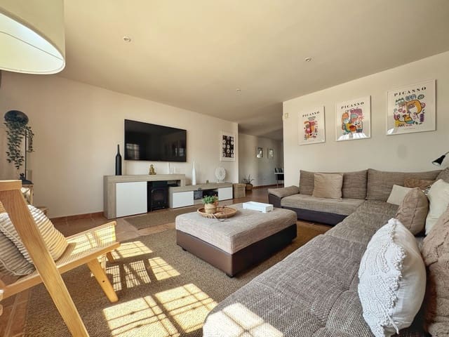 Image No.4-3 Bed Villa for sale