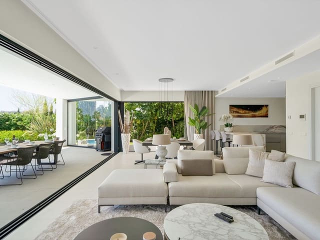 Image No.9-4 Bed Villa for sale