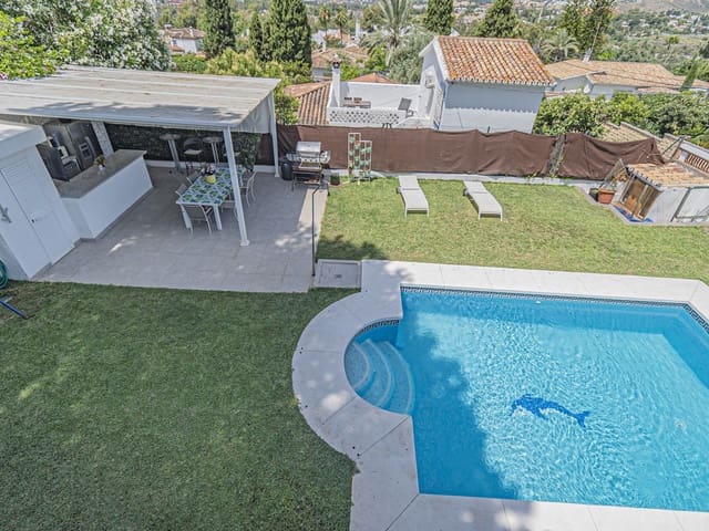Image No.2-5 Bed Villa for sale