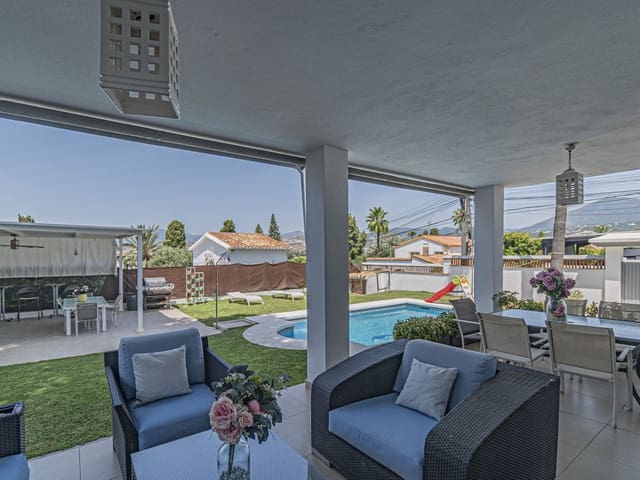 Image No.5-5 Bed Villa for sale