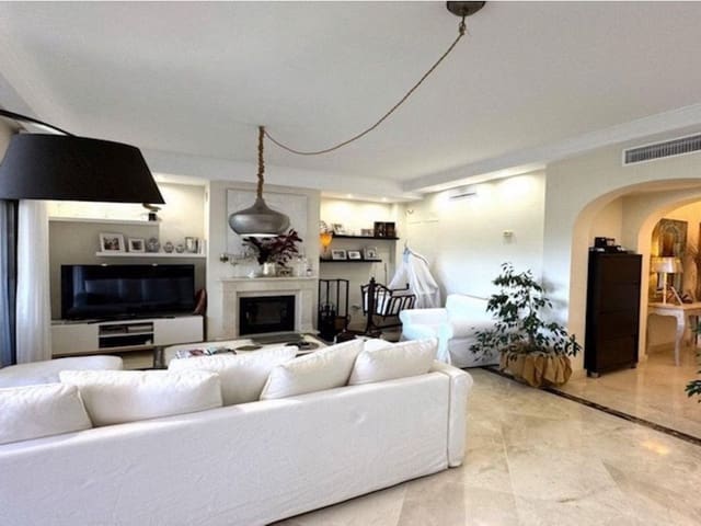 Image No.5-3 Bed Townhouse for sale