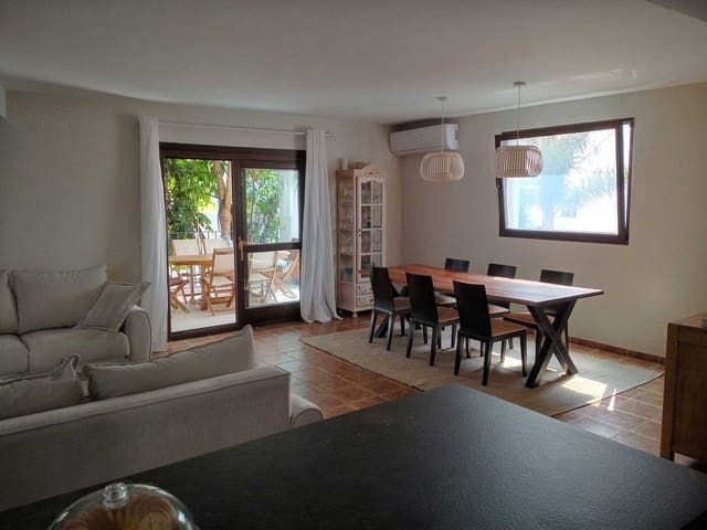 Image No.10-Appartement de 3 chambres à vendre à Estepona