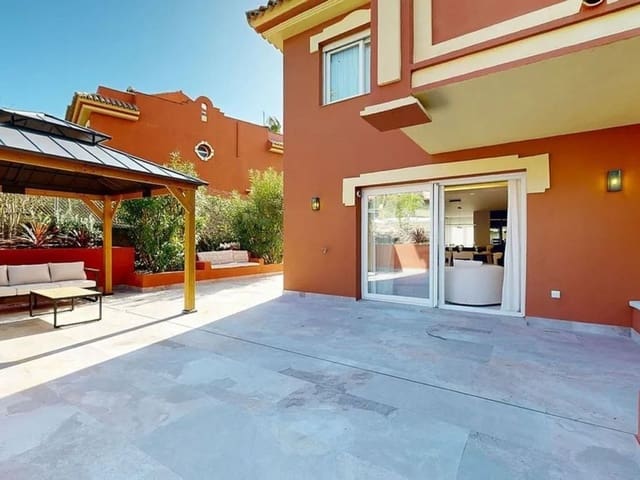 Image No.3-3 Bed Townhouse for sale