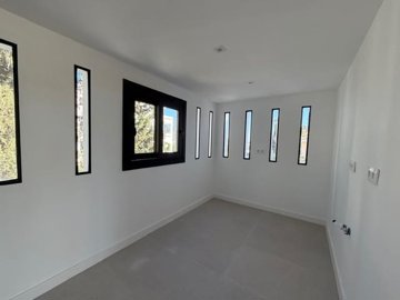 x-275466074