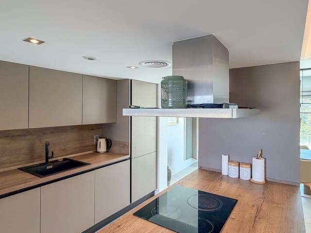 Image No.9-2 Bed Apartment for sale