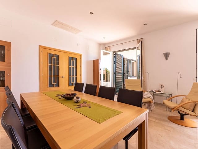 Image No.11-4 Bed Villa for sale