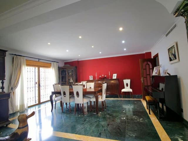 Image No.14-Villa de 6 chambres à vendre à Benalmadena